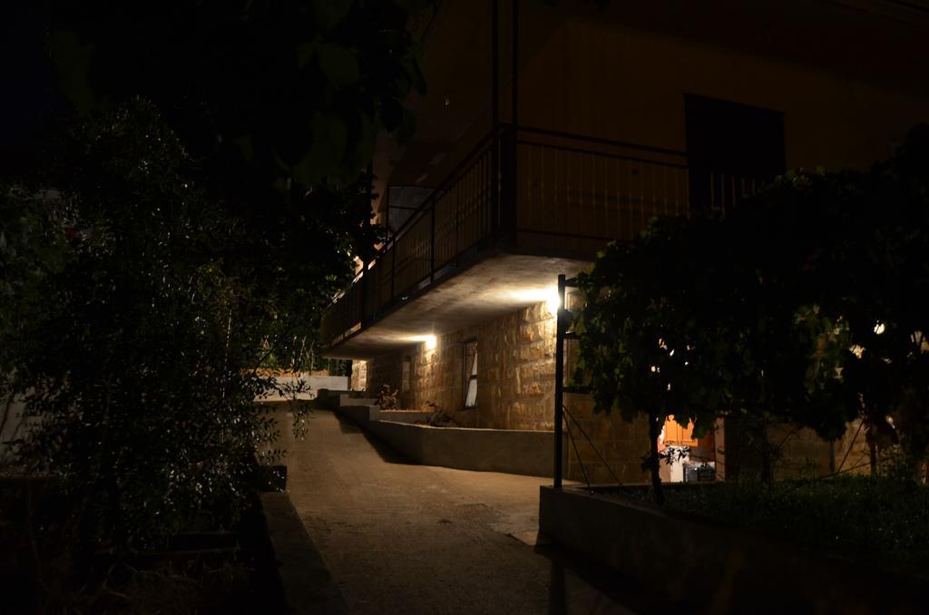 Apartments Korolija ชิเบนิก ภายนอก รูปภาพ