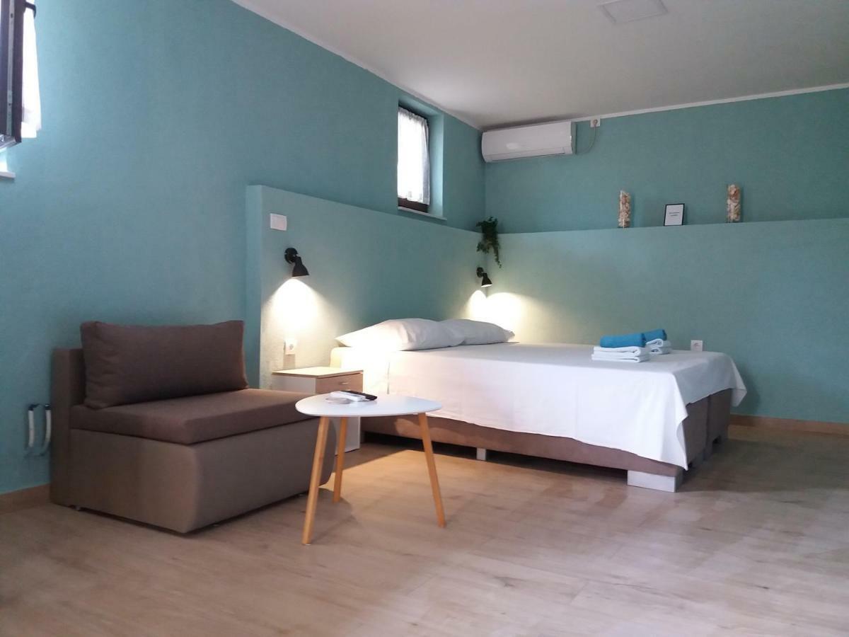 Apartments Korolija ชิเบนิก ภายนอก รูปภาพ